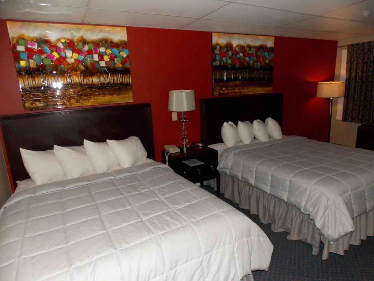 The Washburn Inn Bagian luar foto